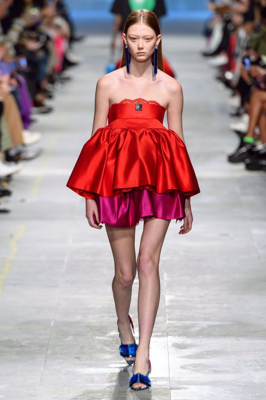 有種設計師的幸褔，叫 Christopher Kane〡Christopher Kane F/W 2019