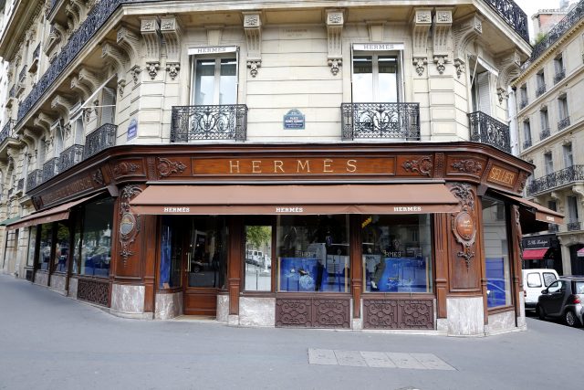 真正的奢侈就是能夠 anti-marketing：Hermès 始終投入於工藝
