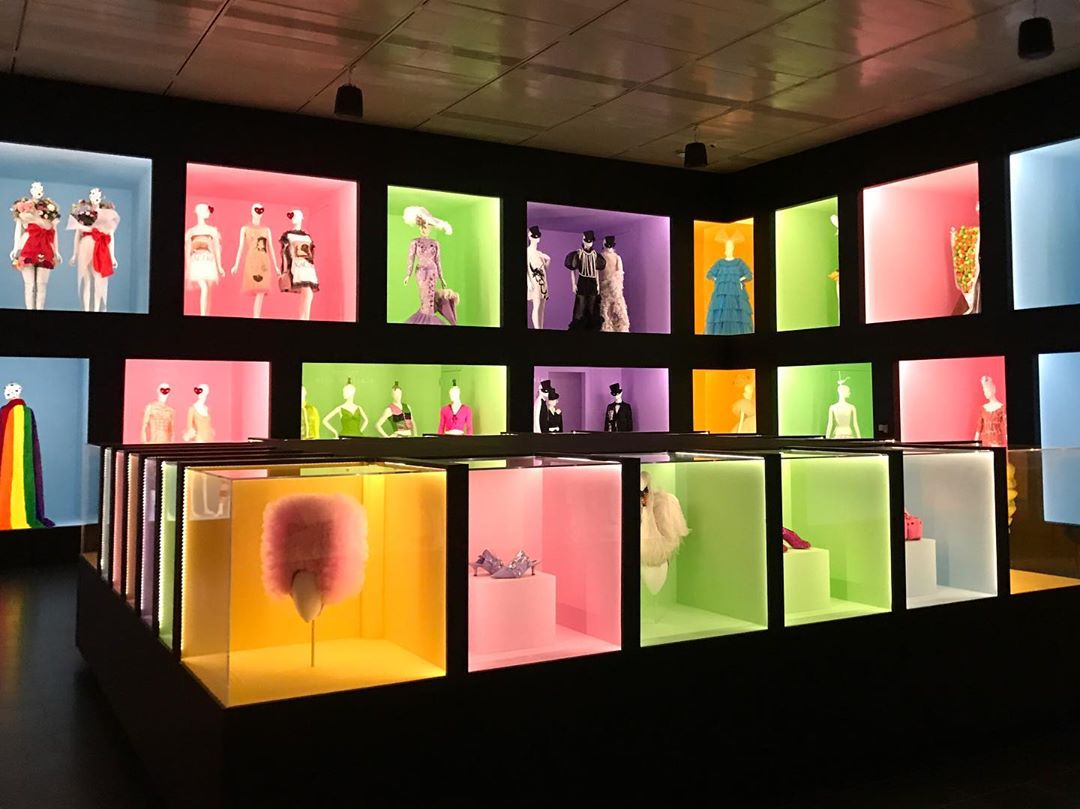 率先看 Camp: Notes on Fashion 展覽裏有哪些經典服飾？｜Met Gala 2019