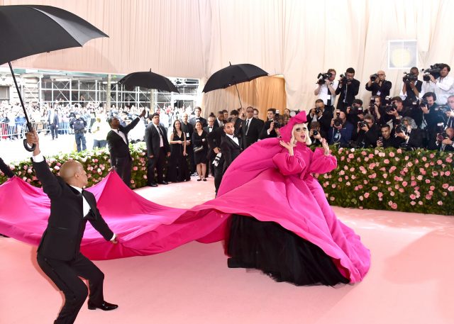 Met Gala 2019: Red Carpet Looks