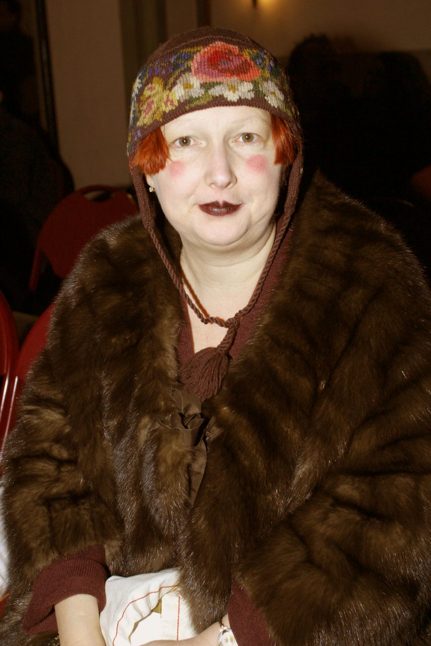 我們需要Lynn Yaeger來保留一點時裝幻想| 知名時尚記者將獲得CFDA媒體成就獎