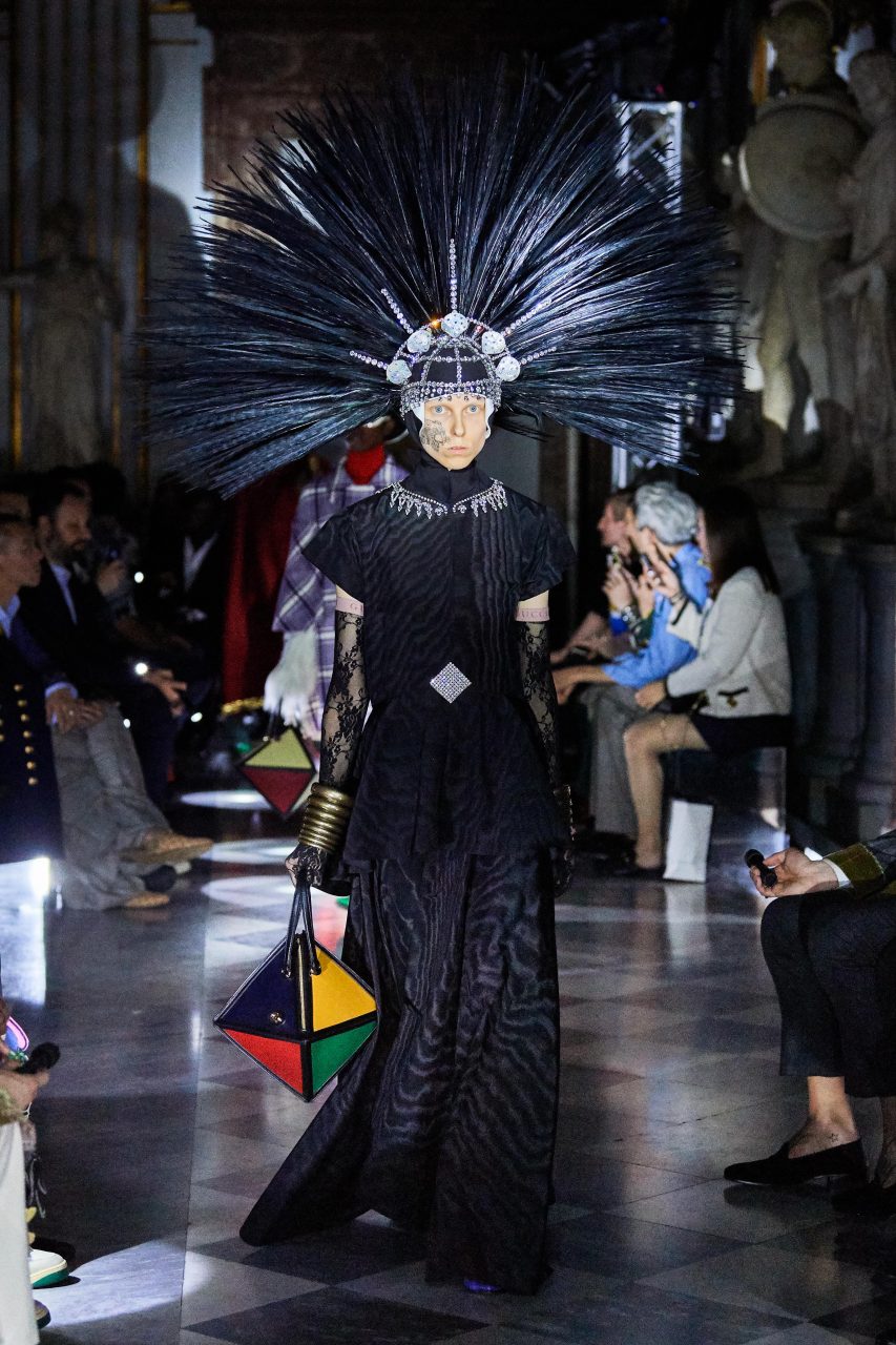 時裝是最好的工具表達性別平等、人類智慧的理念 | Gucci Cruise 2020