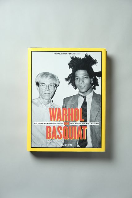 Andy Warhol 生前拍攝日常照片超過13萬張, 到處可見與 Jean-Michel Basquiat 撲朔迷離的關係