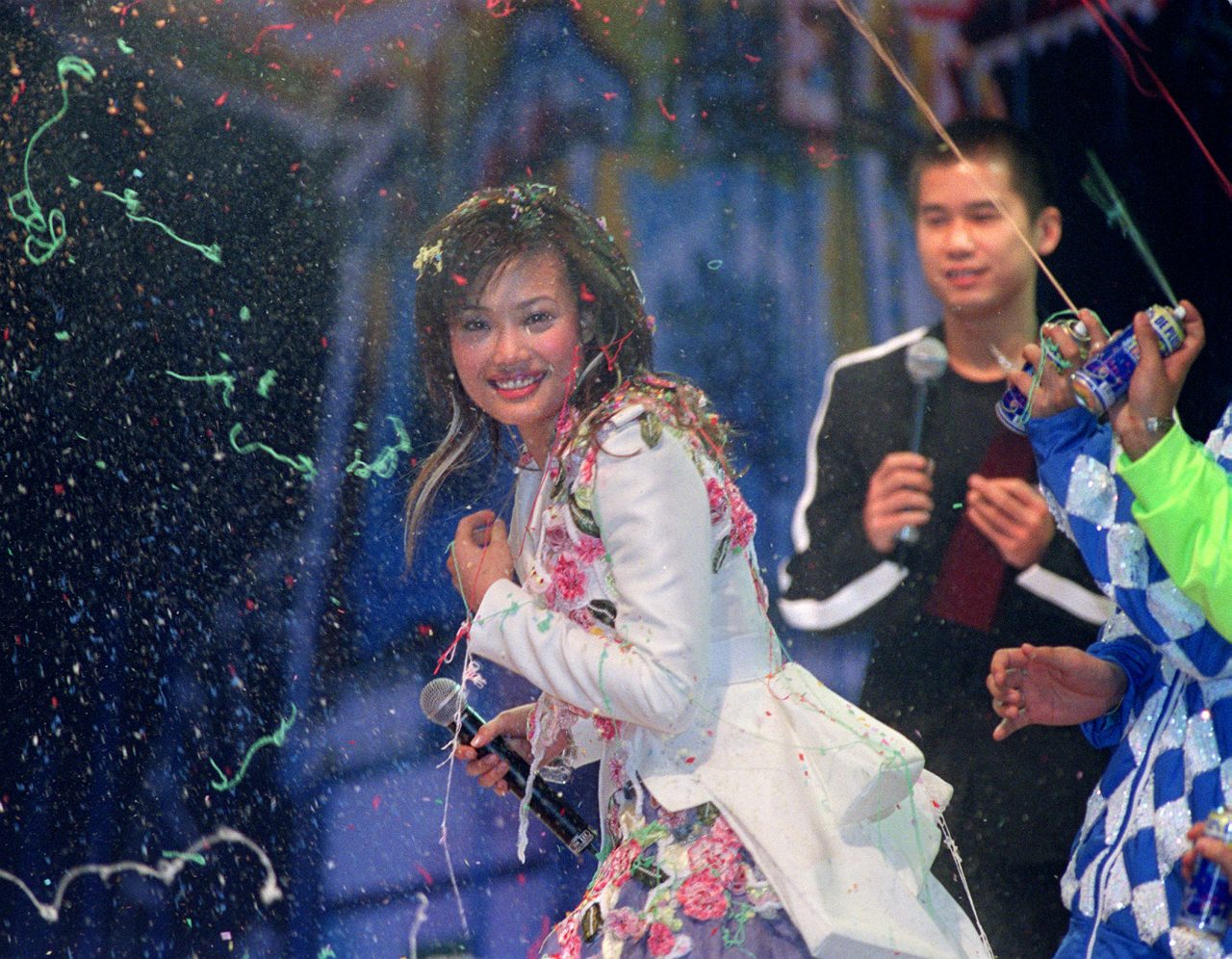 造型與歌聲一樣動人！回顧容祖兒時尚風格轉變