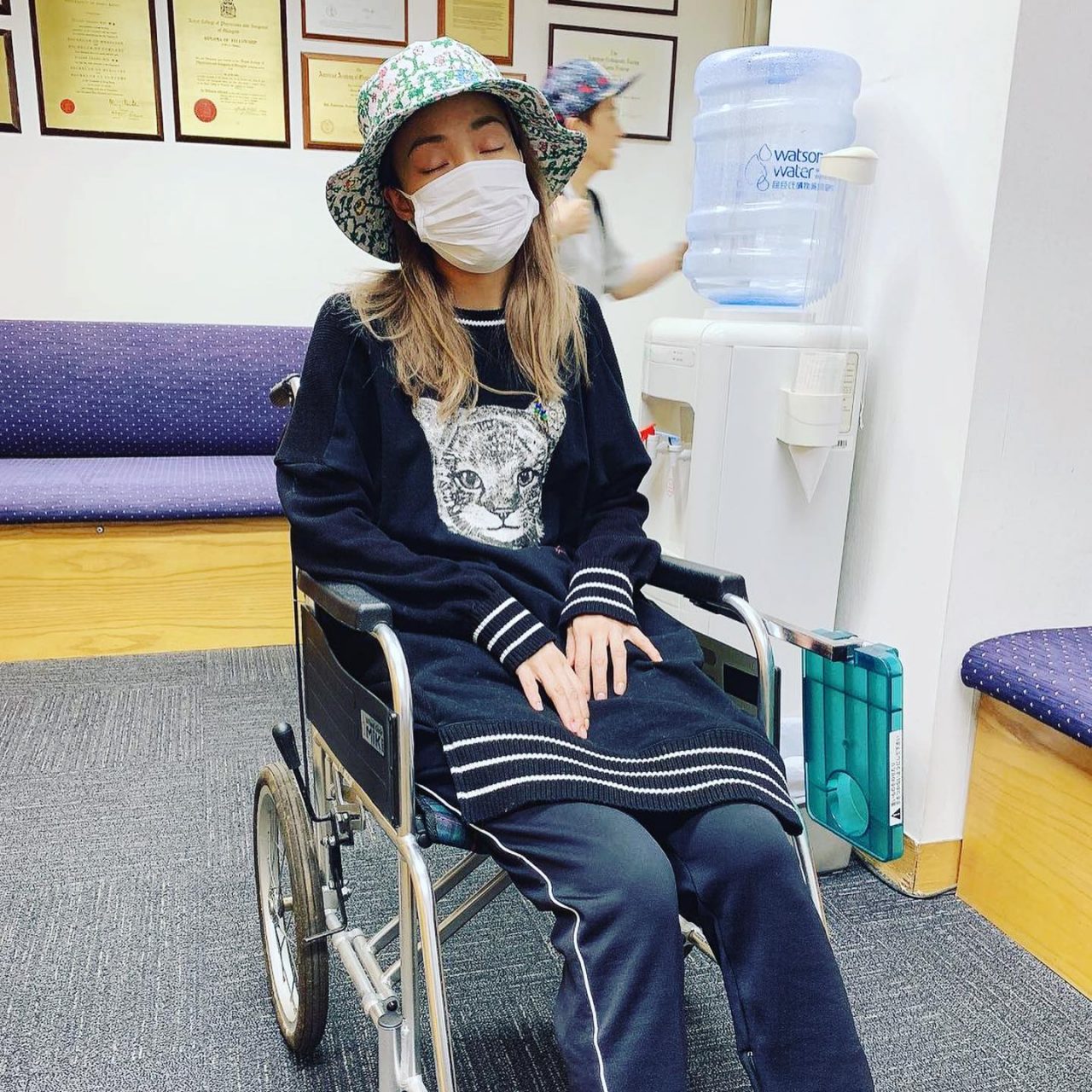 容祖兒華麗背後滿是辛酸！演唱會後需要坐輪椅休養