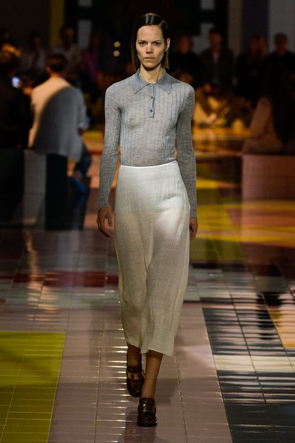 Prada 返樸歸真：呼應導演 Wes Anderson 策劃的新展覧 | Spring/Summer 2020