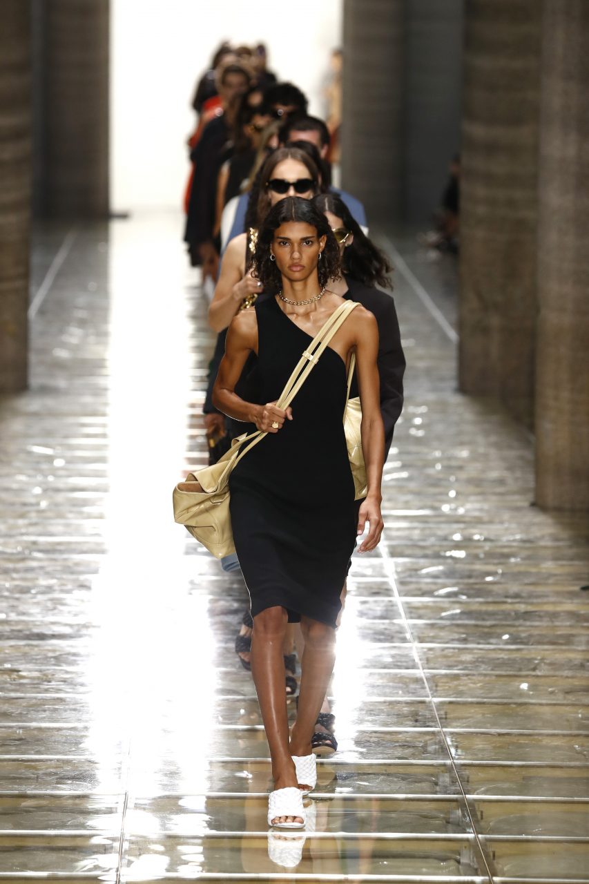 Bottega Veneta：一種屬於Daniel Lee 的性感 | Spring/Summer 2020