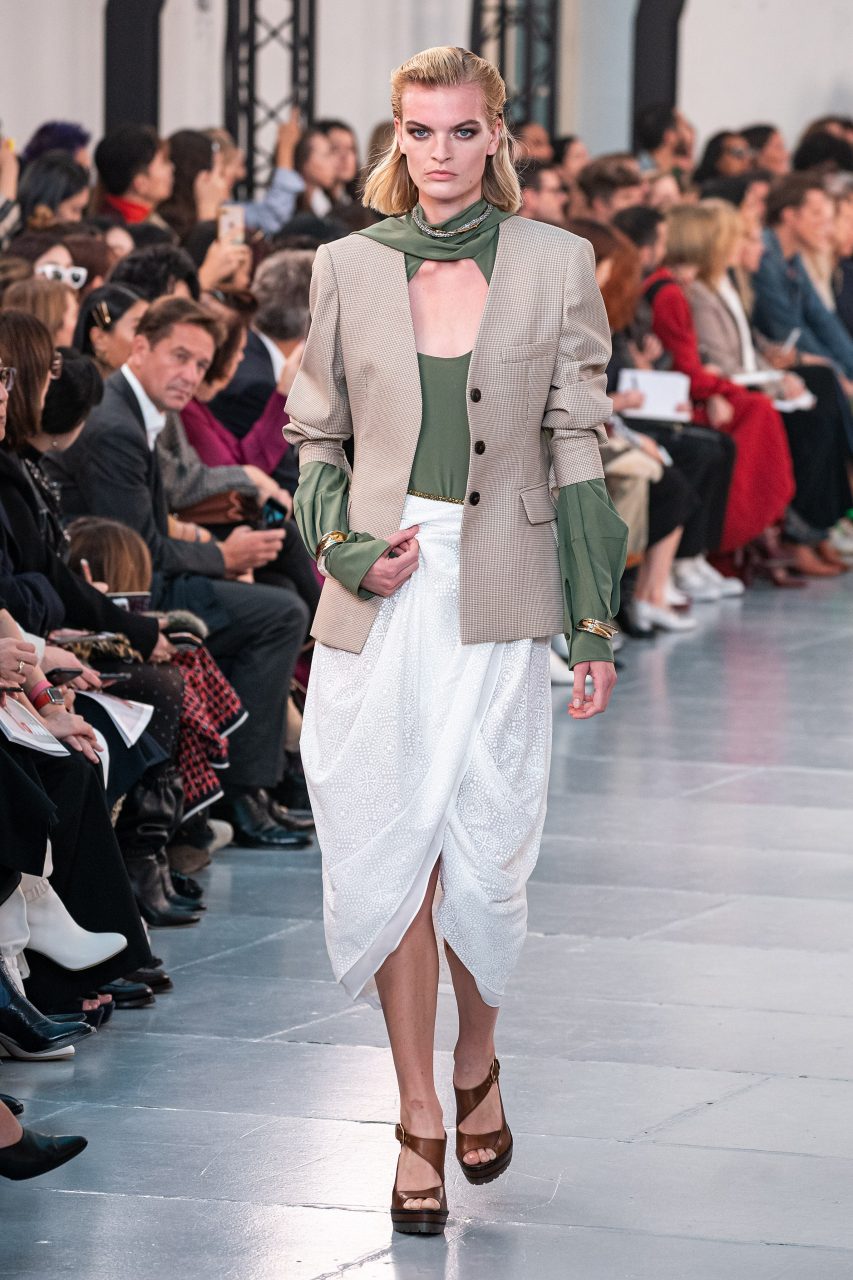 Chloé Returns to Basics for Spring/Summer 2020
