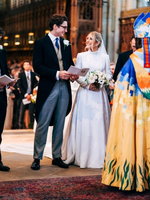 英國歌手Ellie Goulding完婚!婚紗設計用了640小時?