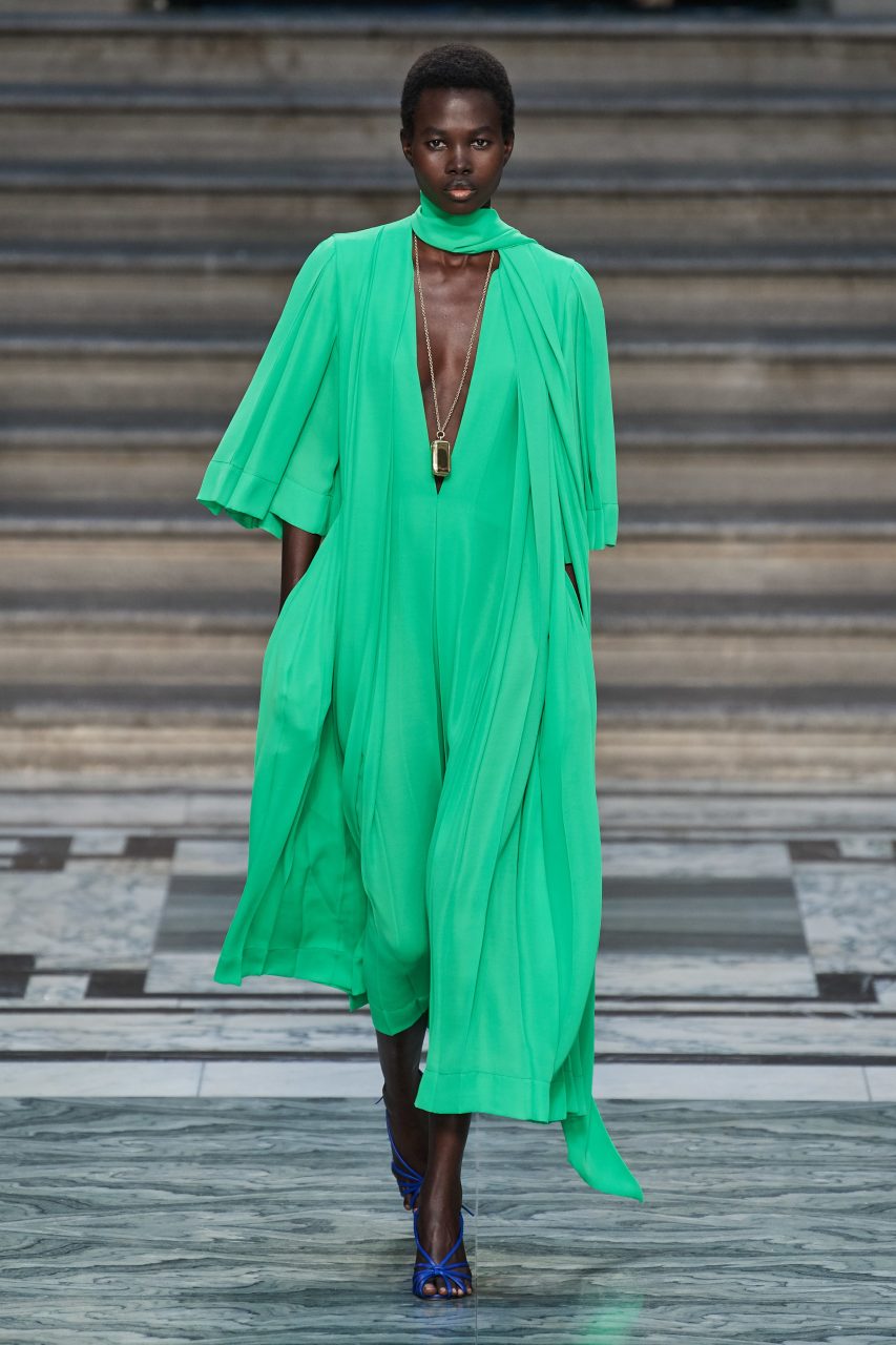 Victoria Beckham Focuses on the Dress for Spring/Summer 2020