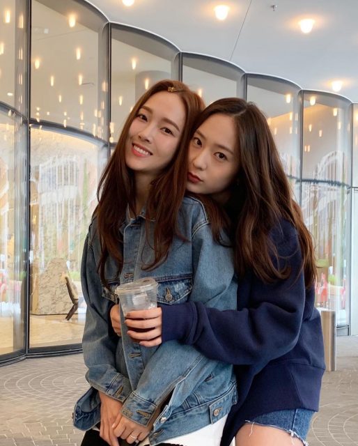 有一種關係叫姊妹:從Jessica和Krystal Jung 身上看如何拍出完美姊妹生活照