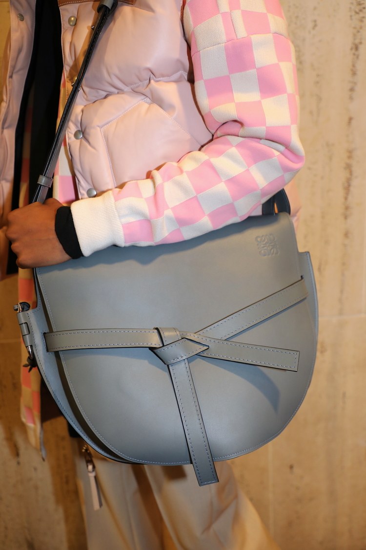 女生也會喜愛！2019秋冬男裝中的那些最佳手袋