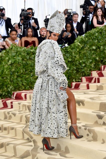 Amazon斥巨資製作Rihanna個人紀錄片|7 個值得期待的精彩瞬間
