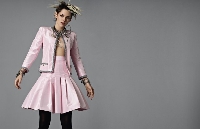 Kristen Stewart亮相成為Chanel 2020年春夏廣告主角：型格演繹Virginie Viard的最新設計！