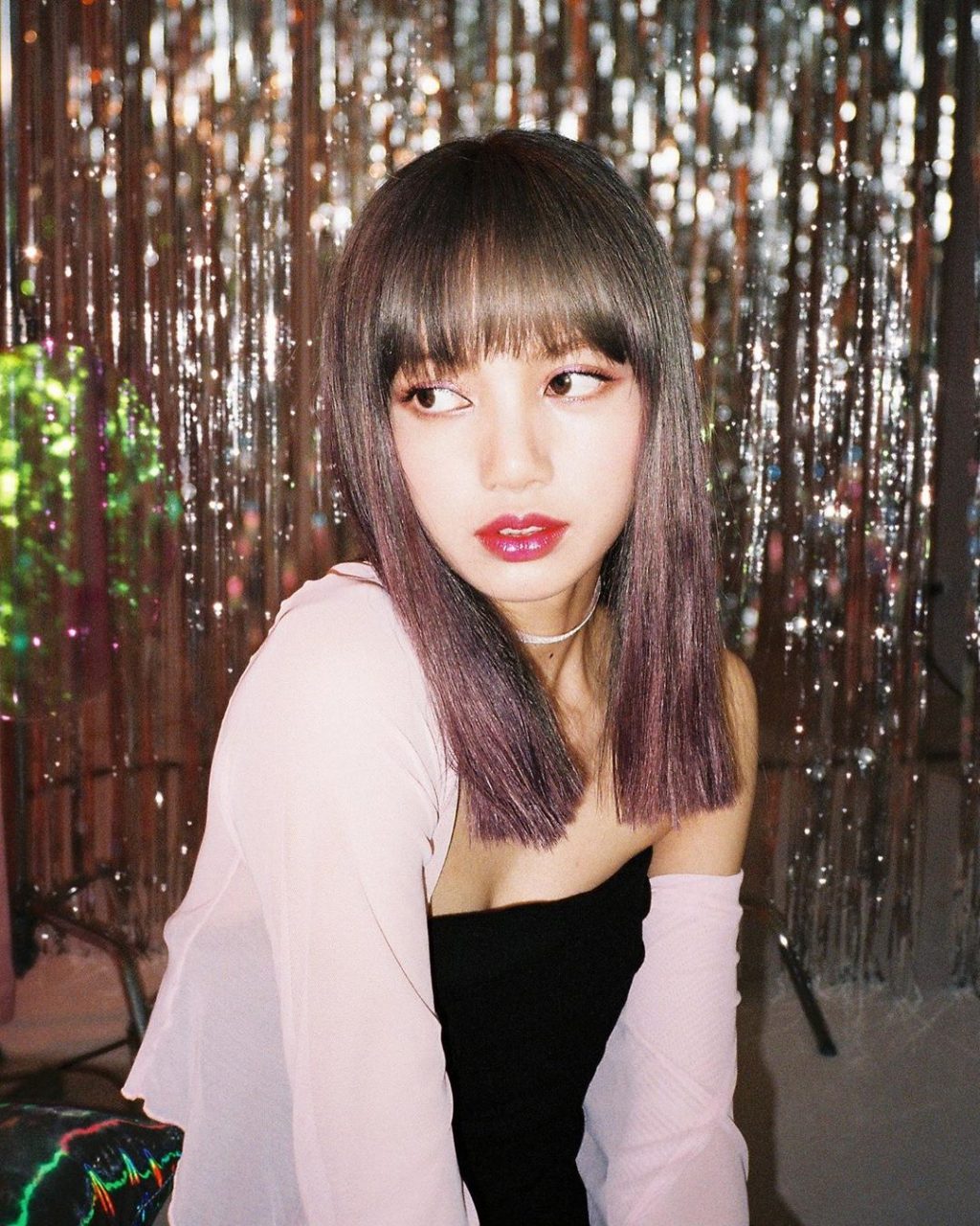 沒有瀏海的「人間芭比」: Blackpink Lisa新髮型被批失手？