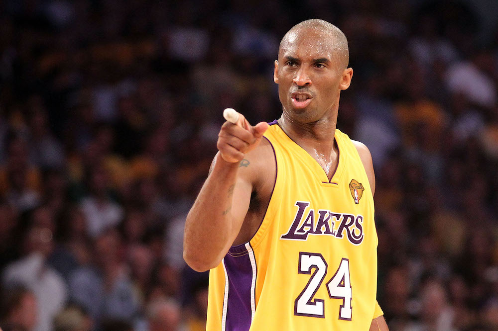 一代巨星Kobe Bryant 殞落，竟然有人趁機獲利！加價轉售他聯乘的產品