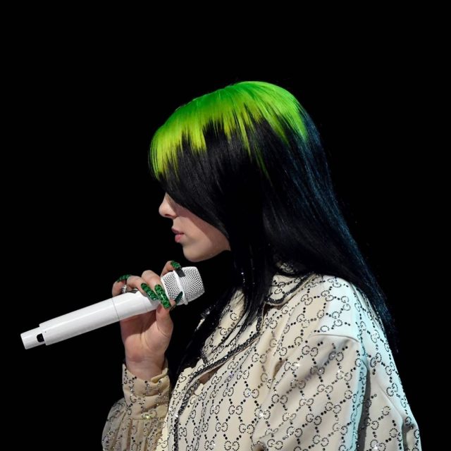 Billie Eilish 透露使用社交網絡的感受:Instagram上的留言毀掉我的生活
