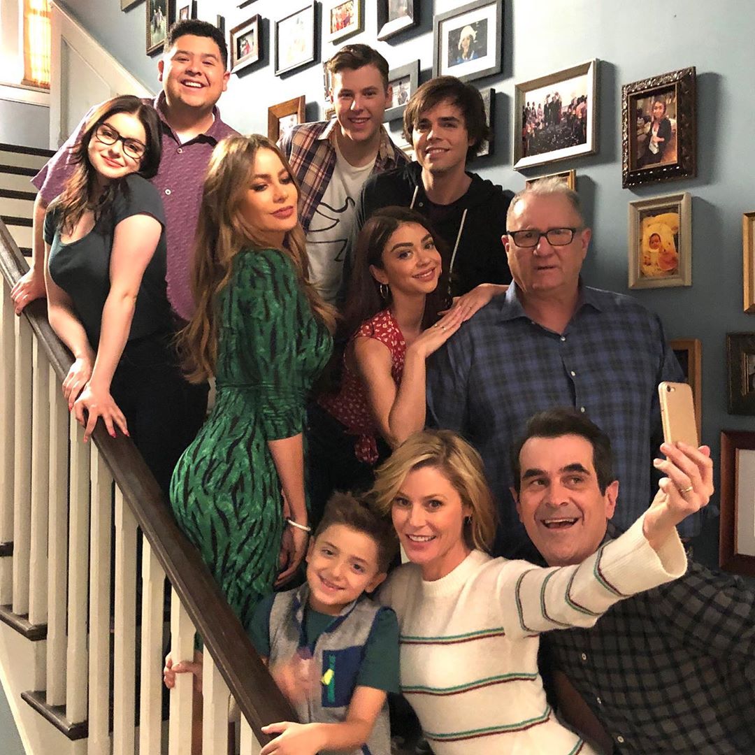 《摩登家庭》(Modern Family)拍攝正式結束：這樣的道別可能是最美好的完結