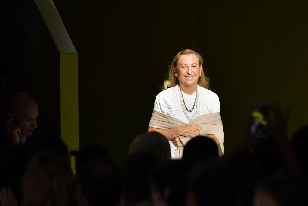 Miuccia Prada 也要再培訓？受到種族主義指控的她與團隊接受敏感性訓練