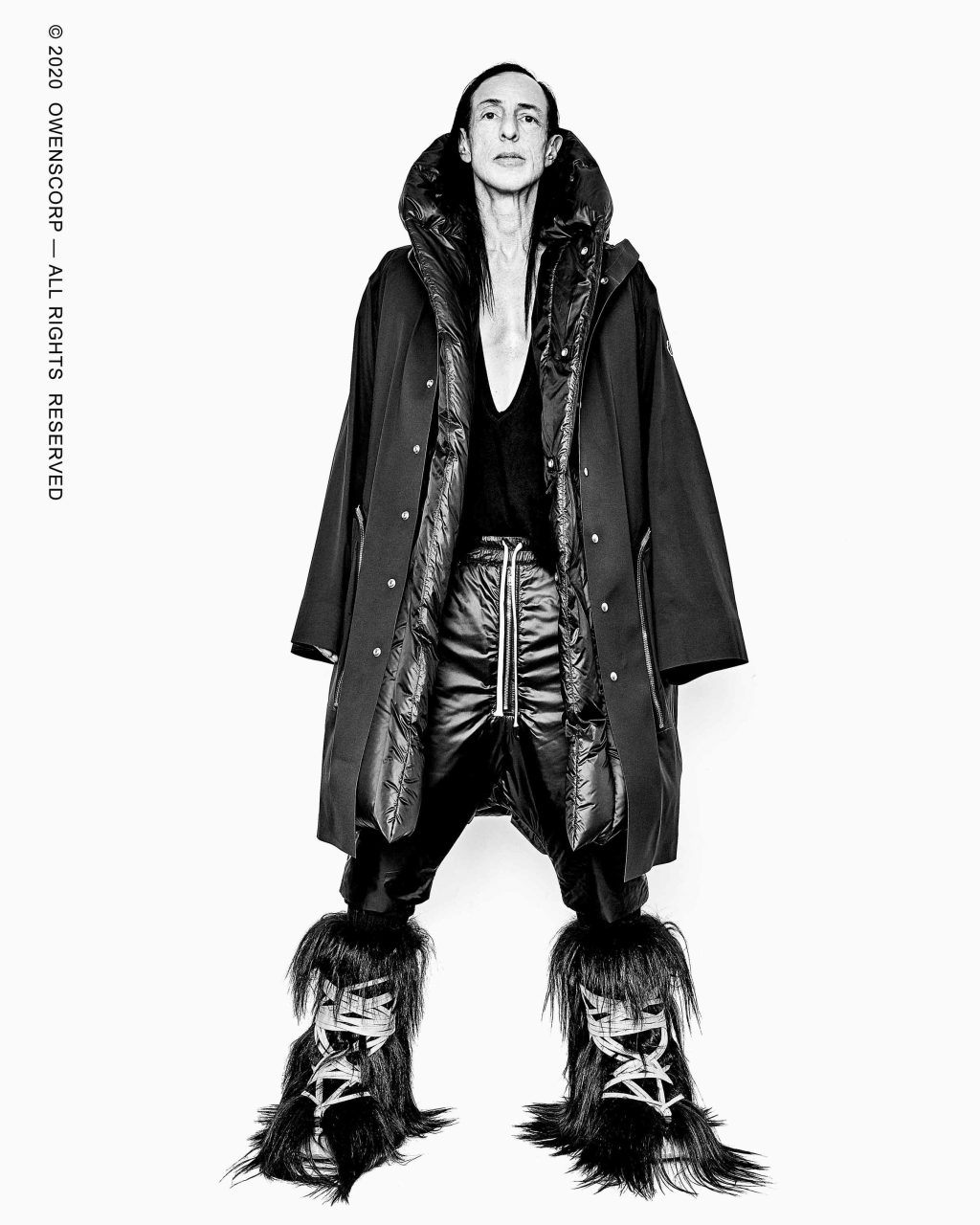 Rick Owens X Moncler 聯乘計劃，破天荒還有一輛旅遊巴？