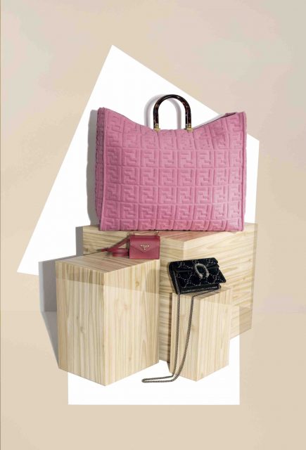 VOGUE Shop:本季要買就買最大和最細的手袋