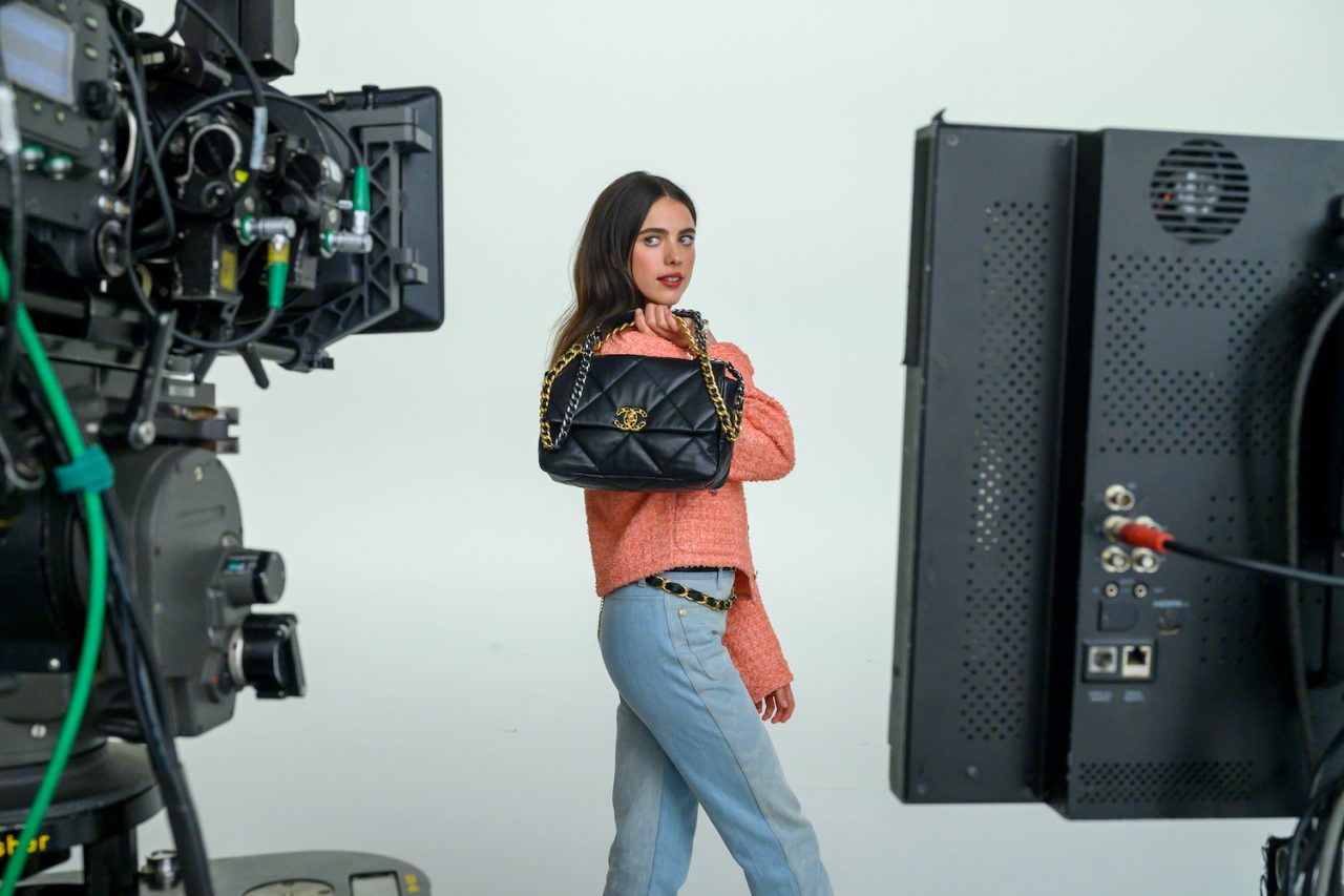 Margaret Qualley、Taylor Russell、Marine Vacth 為何能成為Chanel 新寵兒，演繹Chanel 19手袋最新2020春夏系列？