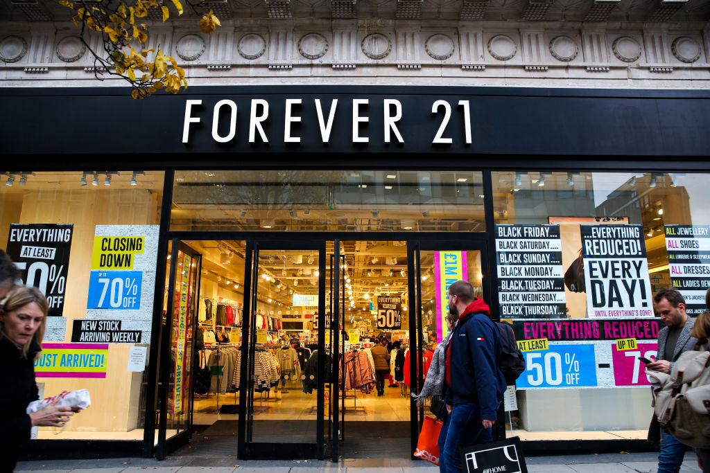 Forever 21 收購交易決定，Barneys等三家公司收購，隨時東山再起？