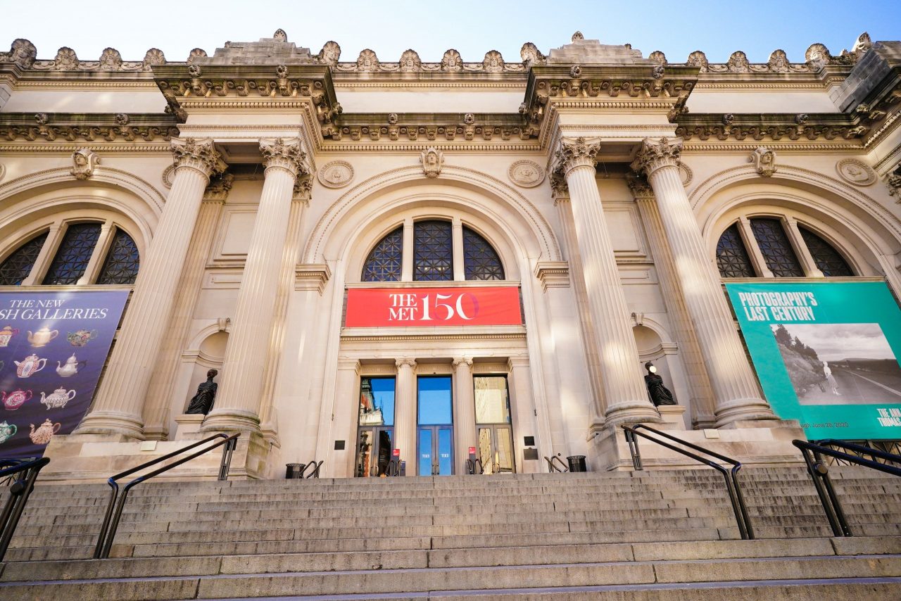 疫情影響：The MET 年度展覽 About Time: Fashion and Duration 推遲秋天舉行