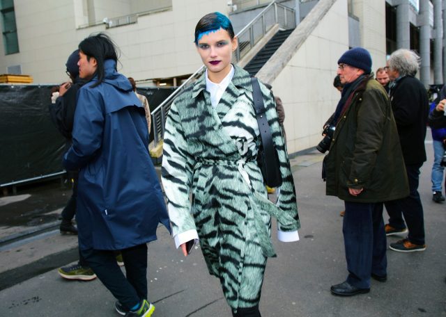 解剖街拍2020秋冬8大潮流!直接偷師時尚穿搭造型