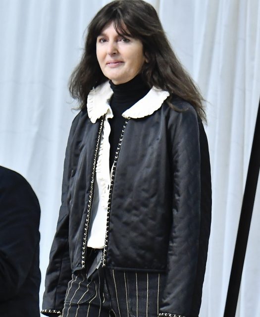 Chanel 藝術總監 Virginie Viard 與《VOGUE》對話:疫情期間想念Karl Lagerfeld和雙親的生活