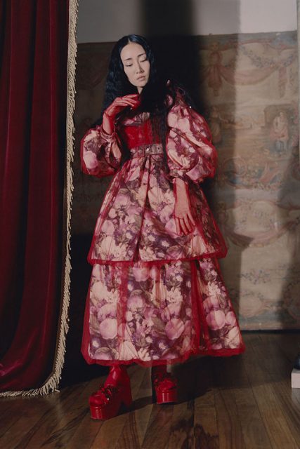 4 Moncler Simone Rocha：聯乘系列昇華成「沒有季節性」設計