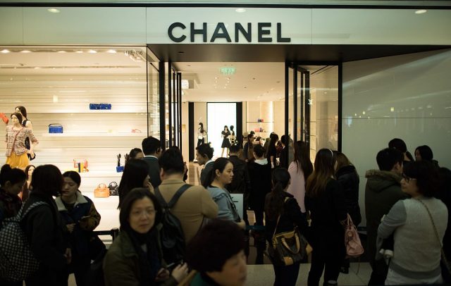 疫情減緩:Chanel 、Louis Vuitton 已加價?入門級單品銷量大反彈