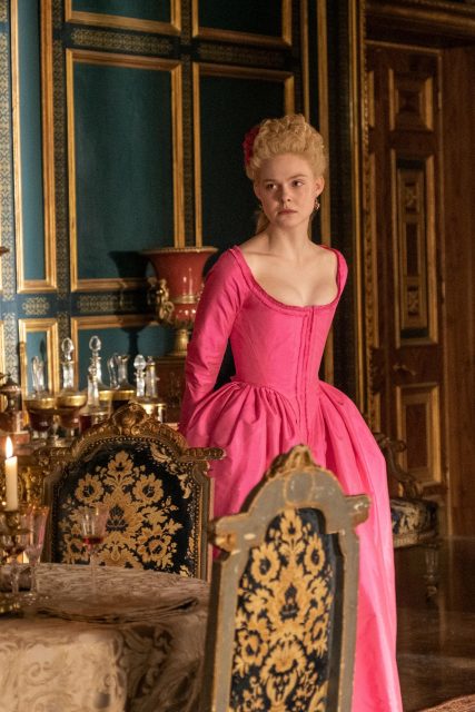 宮廷劇迷的福音:Elle Fanning 主演的美劇《The Great》可能是繼《Marie Antoinette》以來最時尚的影集