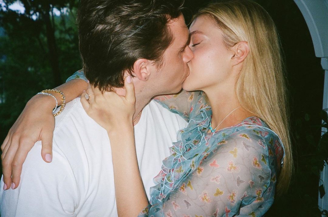 Brooklyn 公開向 Nicola Peltz 求婚過程嗎？準女婿更細心邀請女方父親及家人見證重要時刻！