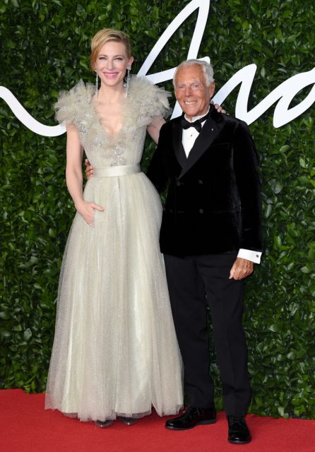 Giorgio Armani 90歲生日快樂！回顧10個最精彩的Armani 紅地氈時刻