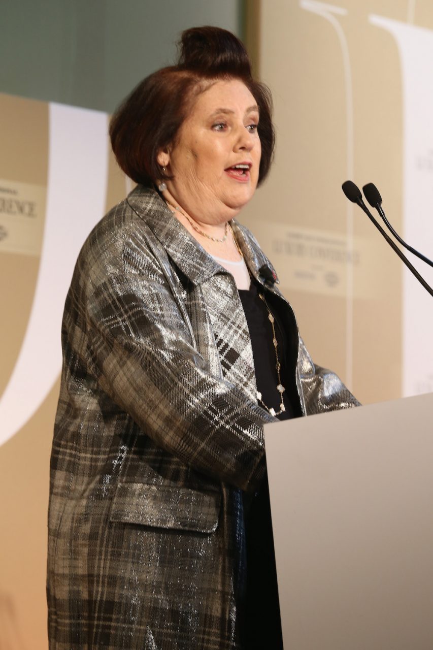 權威時尚記者 Suzy Menkes  10月份卸任，曾經一句話便能撼動整個時裝界