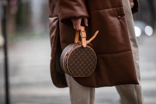 Louis Vuitton 平價入手? 經典10款中古手袋趕上今季手袋大熱潮流