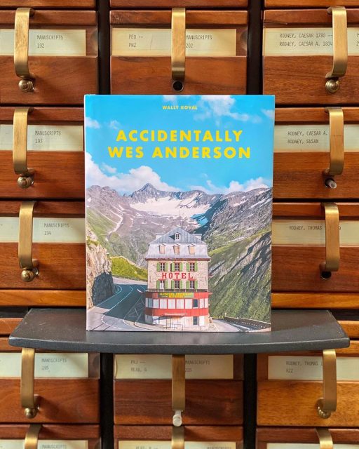 Instagram爆紅的Accidentally Wes Anderson出書,還獲得Wes Anderson本人撰寫前言!