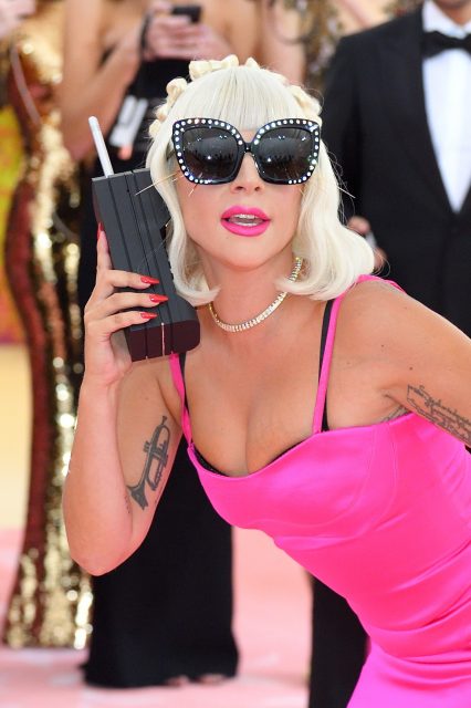 果然是百變天后 Lady Gaga!以這個獨特方式宣告回歸2020 MTV 音樂大獎的舞台