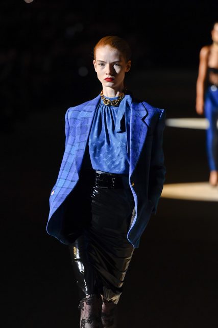 #VogueSense︰比 Royal Blue 更淺一點、又比 Electric Blue 更深一些的 Cerulean 蔚藍色