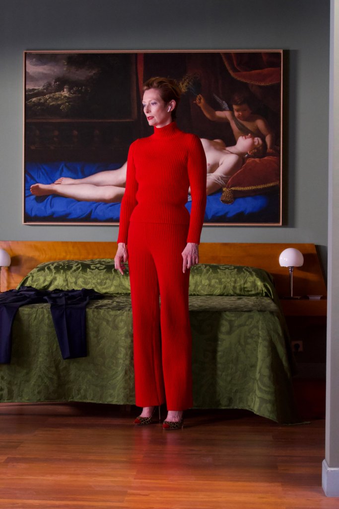 Pedro Almodóvar 執導 Tilda Swinton 英文處女作《The Human Voice》首度曝光