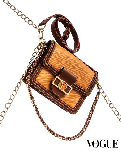 VOGUE Shop:「鏈」鎖效應,2020秋冬必備的 chain bags 與 chain shoes