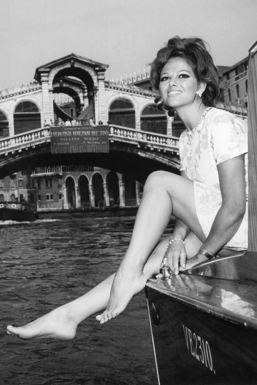 從Diana Dors到Elizabeth Taylor，回看17張威尼斯電影節復古照片