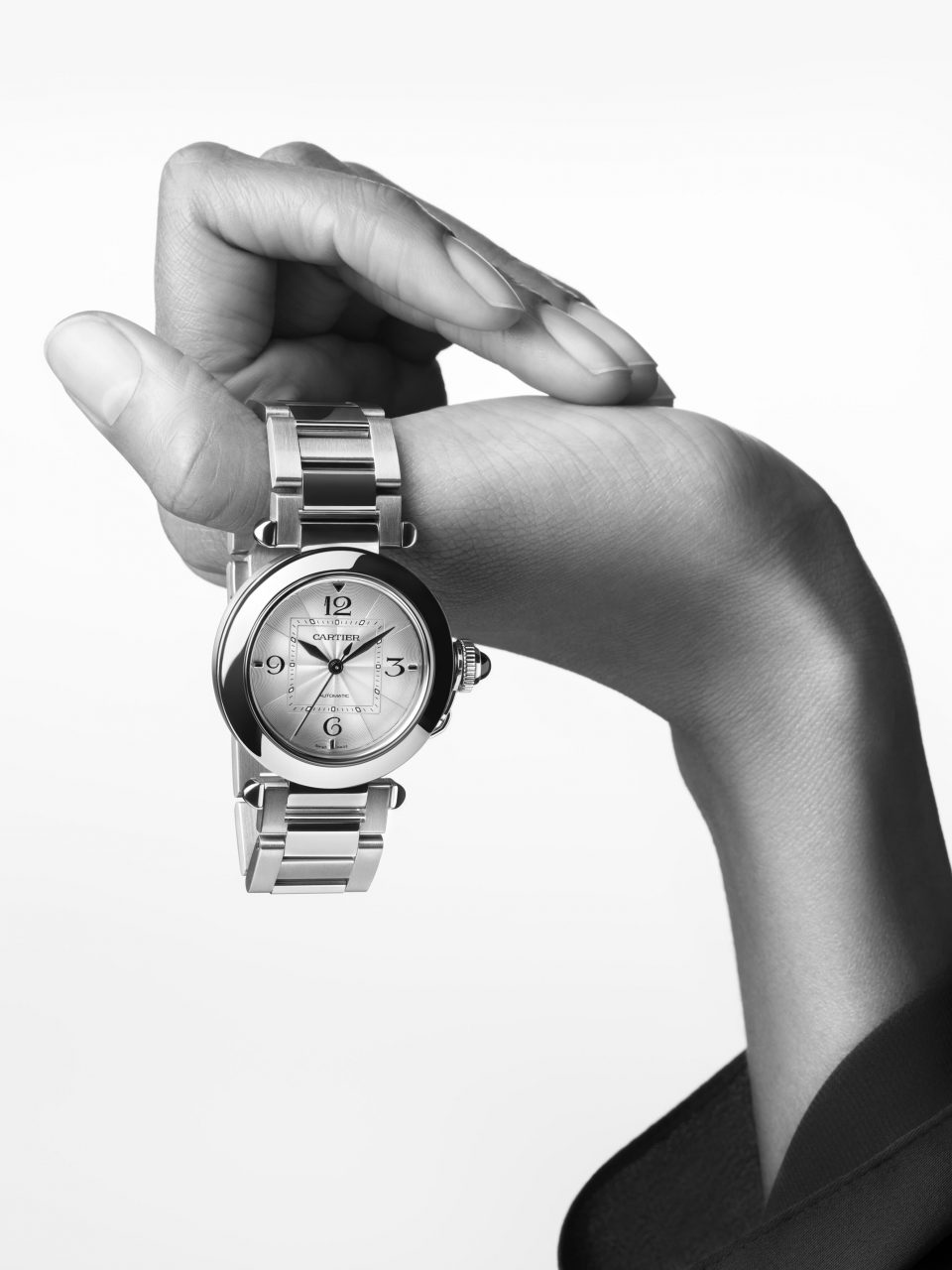 Cartier 經典腕錶 Pasha de Cartier 背後反映時代精神和女性力量