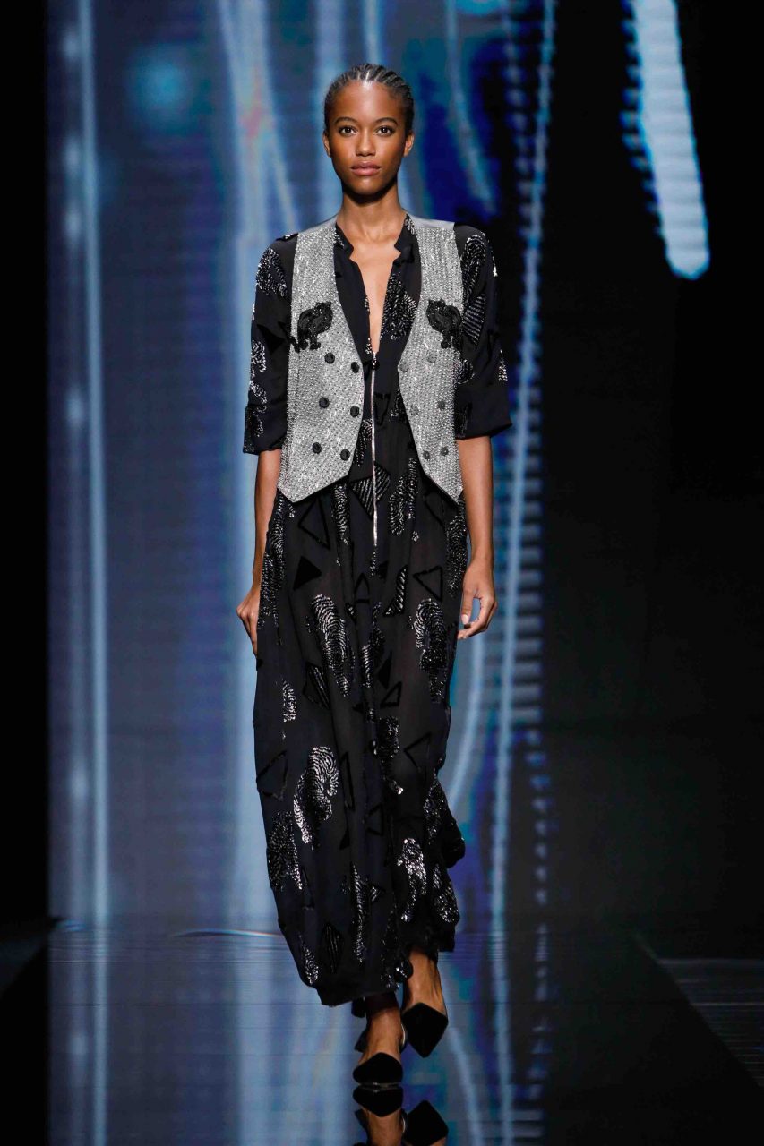 Giorgio Armani 令人難以置信的禪意 ｜2021 Spring Summer