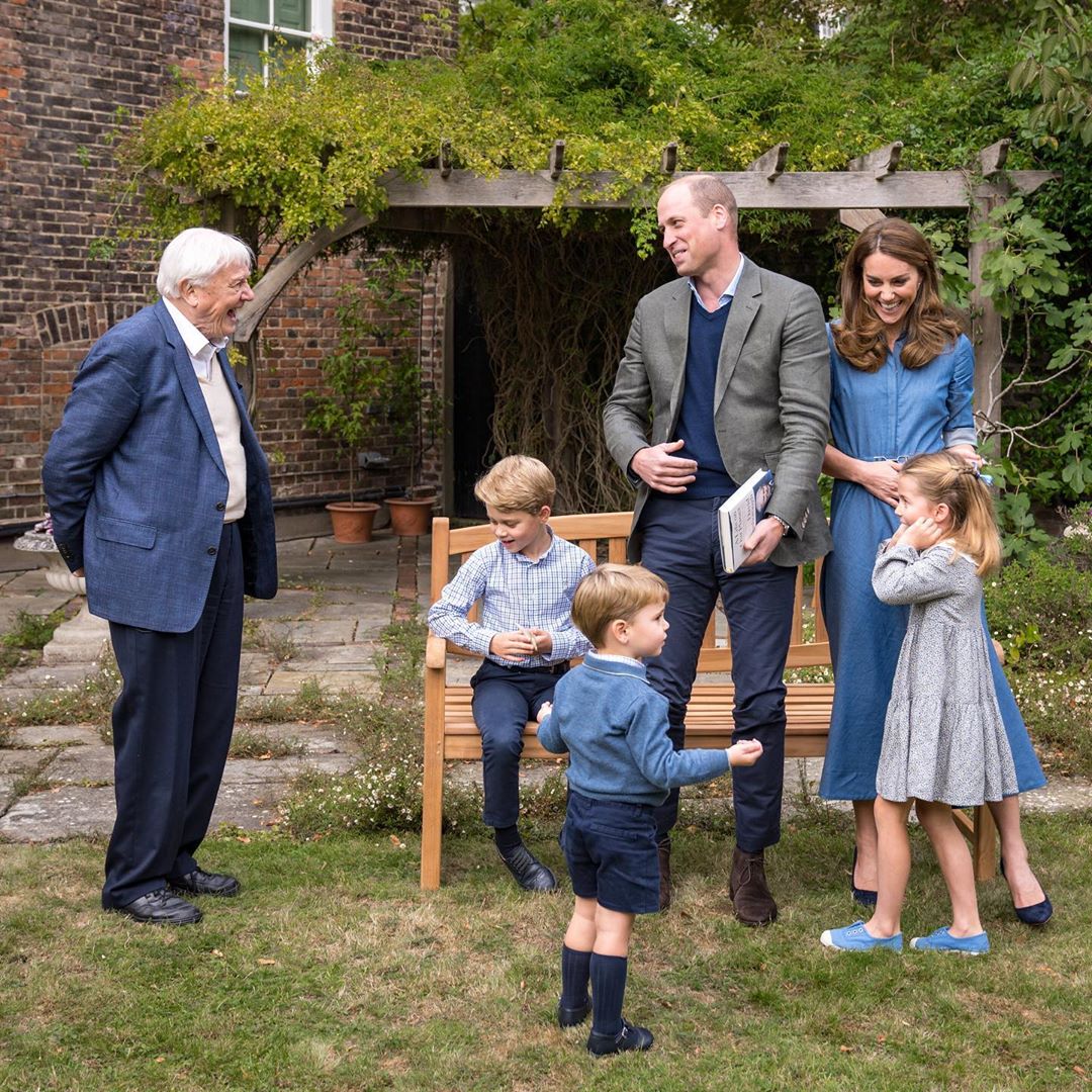 凱特王妃 Kate Middleton 穿上這條牛仔裙，時尚同時傳遞可持續發展的訊息