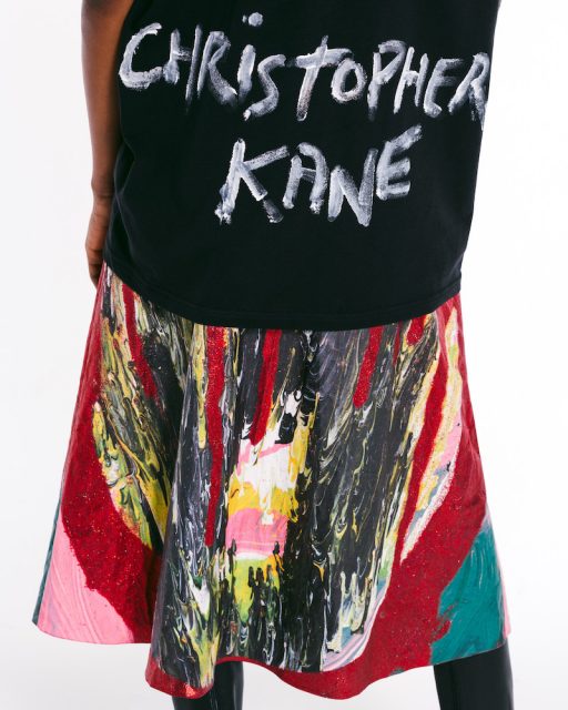 Christopher Kane 14年後重拾藝術創作,與另一個自己合作的聯乘系列 | Spring/Summer 2021