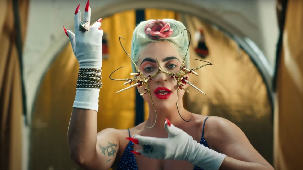 能入選Lady Gaga至今最好的作品之一？ 解析《911》 中的超現實主義造型