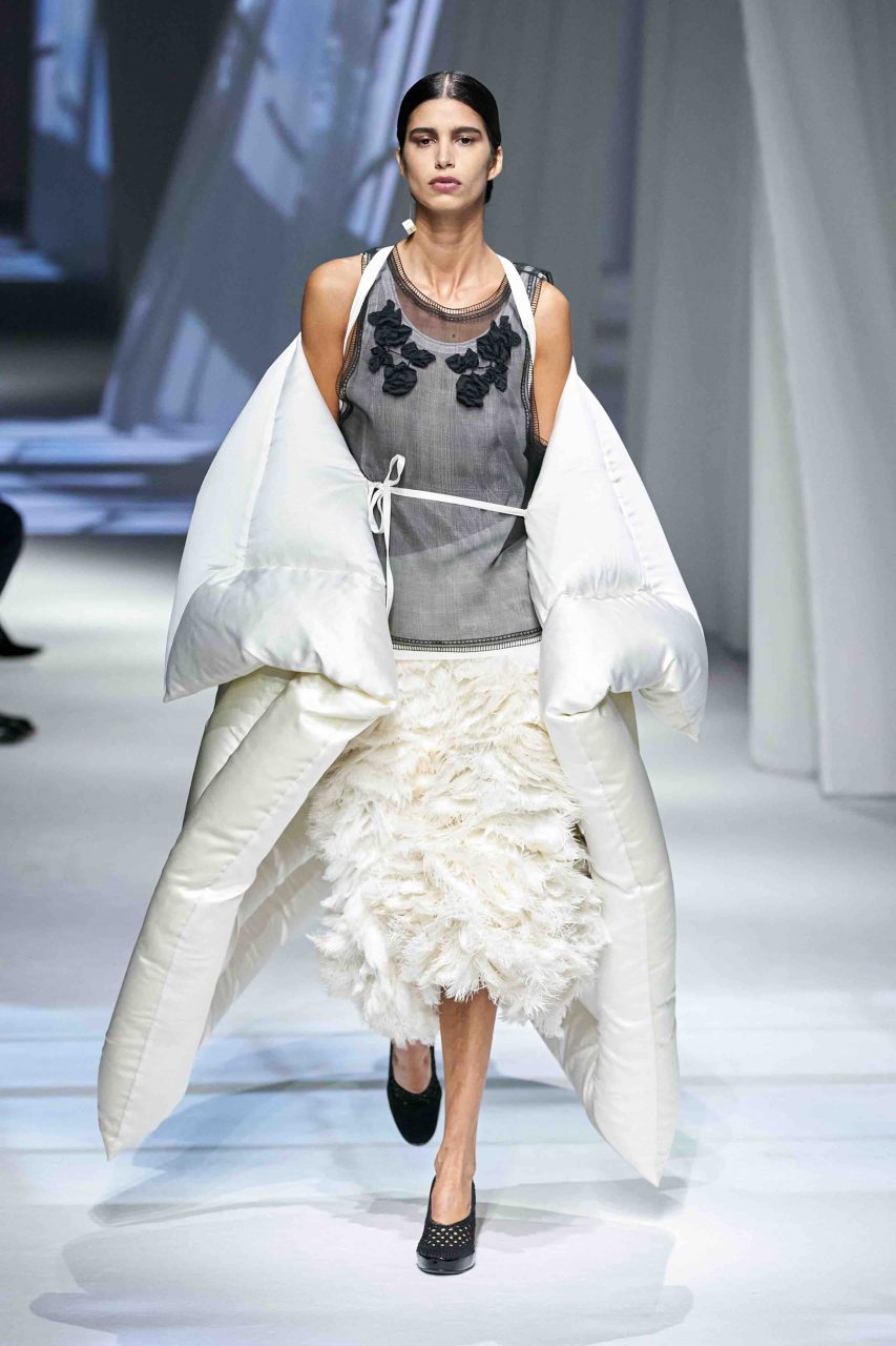 封鎖以來首場真正實體時裝展，Fendi 以VR令你置身其境｜2021 Spring Summer