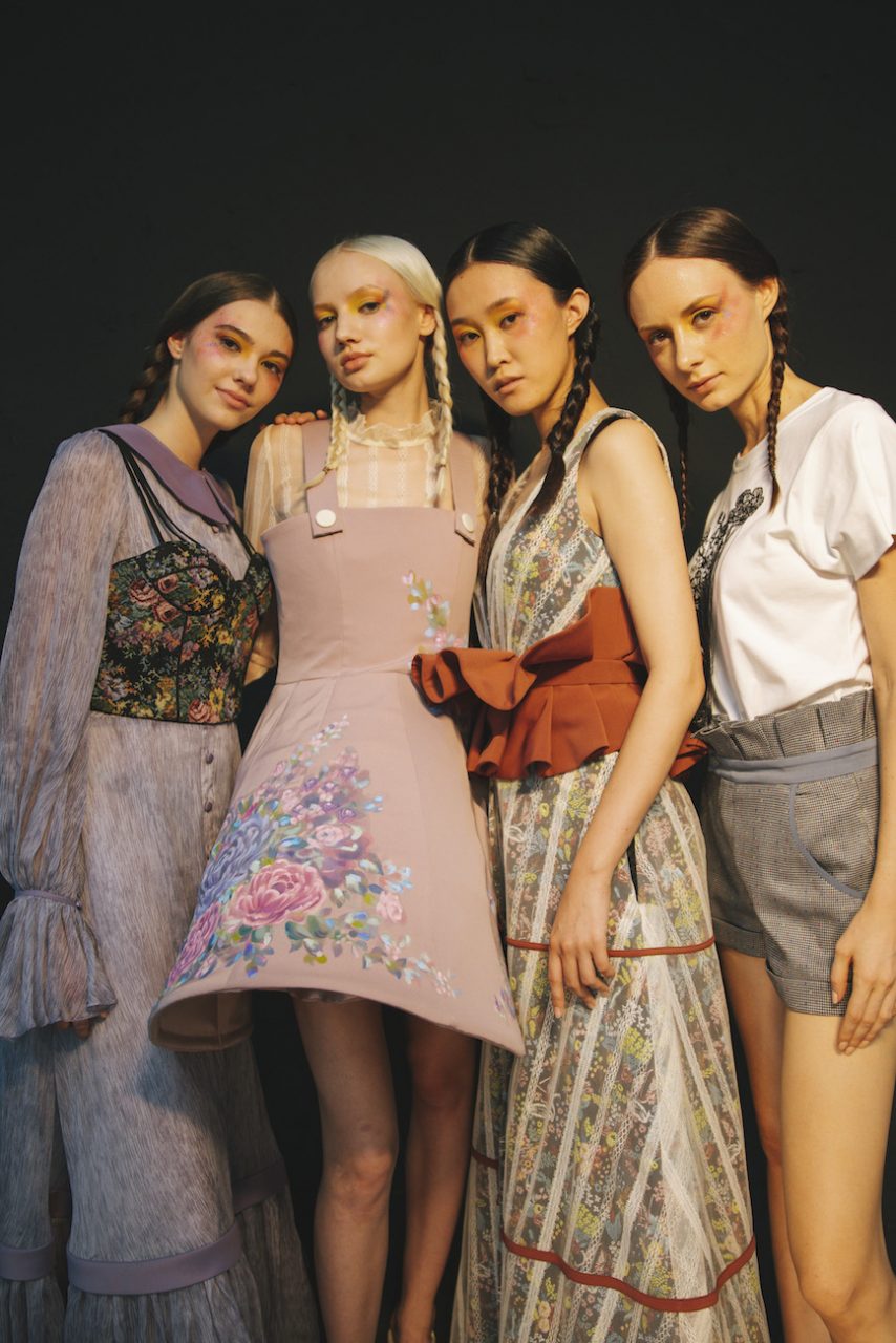 A World of Phygital 線上時裝展圓滿結束 | Fashion Hong Kong 太空漫遊匯演揭開帷幕